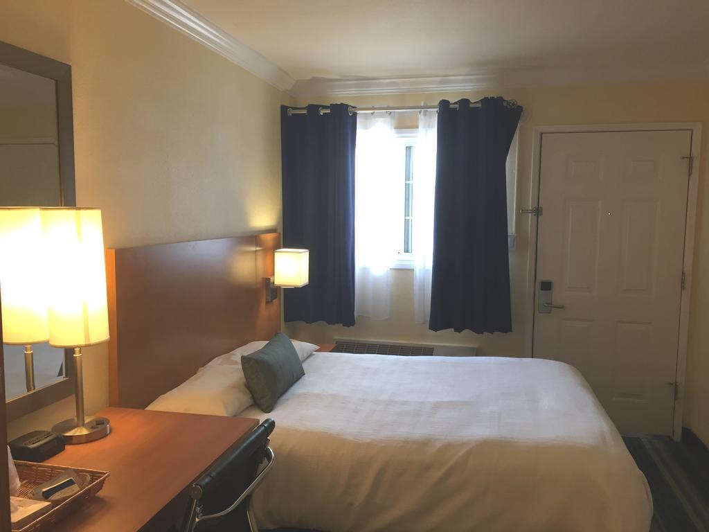 Surf Motel San Francisco Room photo